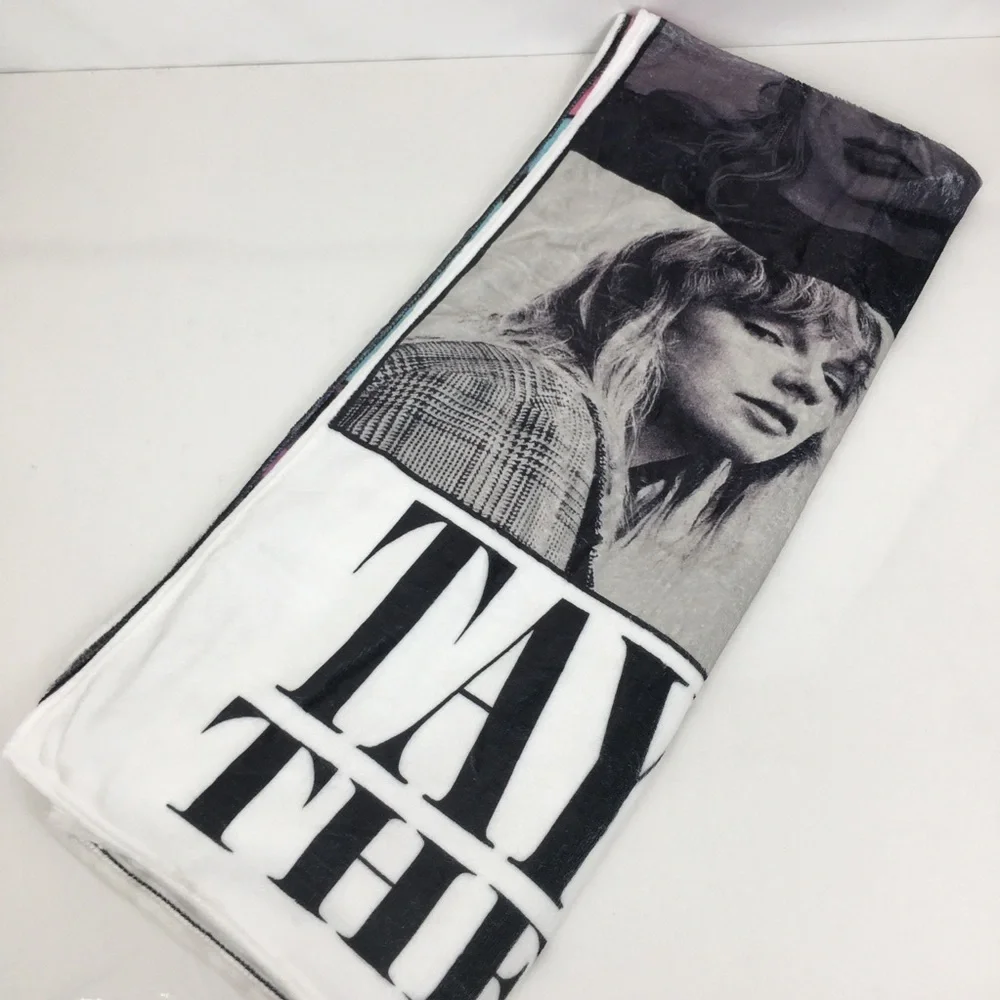Taylor Swift Fleece Throw 4’ x 5’ NEW Swifties Music Fan Blanket The Eras Tour